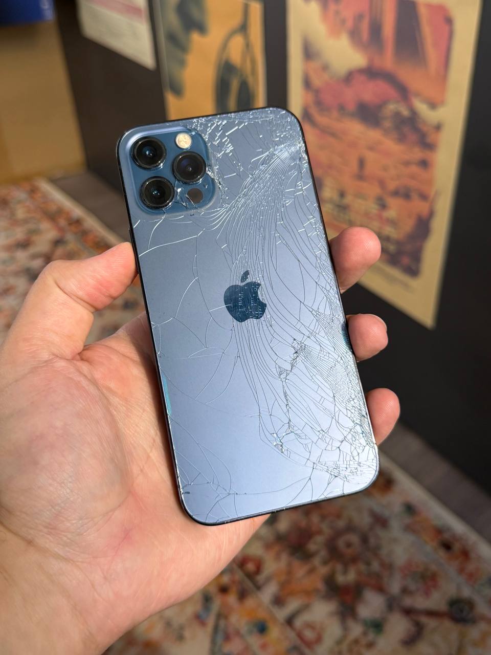 iPhone 12 Pro 128GB 76% Blue (разбита задняя крышка) Б/У