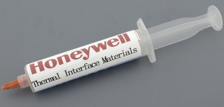 Жидкая термопрокладка Honeywell HT-7000 30 г. 10 мл